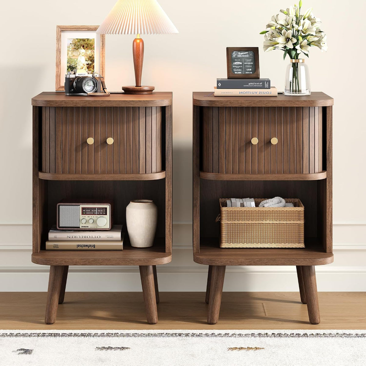 Decofy Fluted Nightstand Set of 2, Mid Century Modern Bedside Table with Charging Station, Walnut End Tables with Sliding Tambour Doors, Storage Cabinet and Open Shelf for Bedroom, Walnut