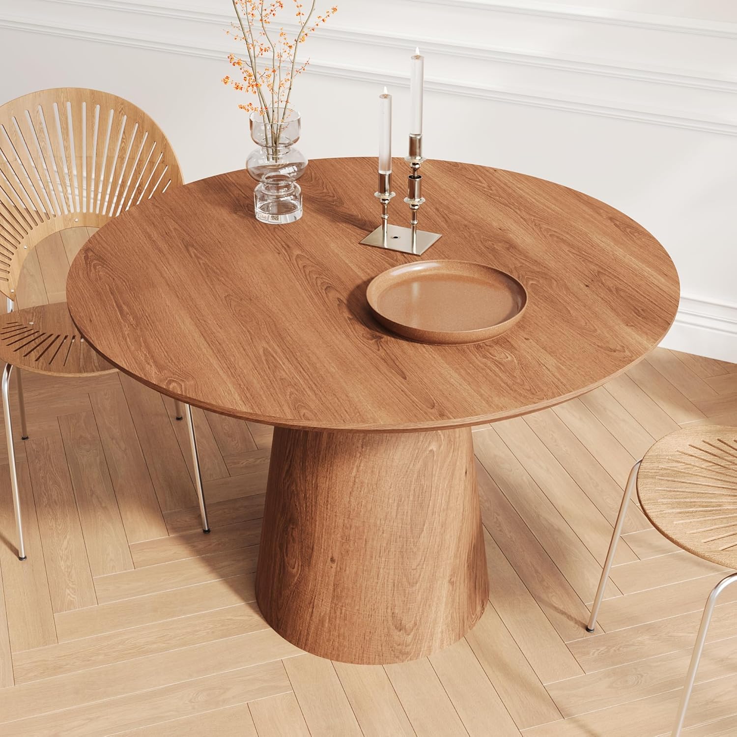 JUSTONE 43.3" Round Dining Table for 4-6,Wood Farmhouse Rustic Kitchen Table with Mid-Century Modern Pedestal Base, Natural Finish for Dining Room/Kitchen/Living Room(Walnut)