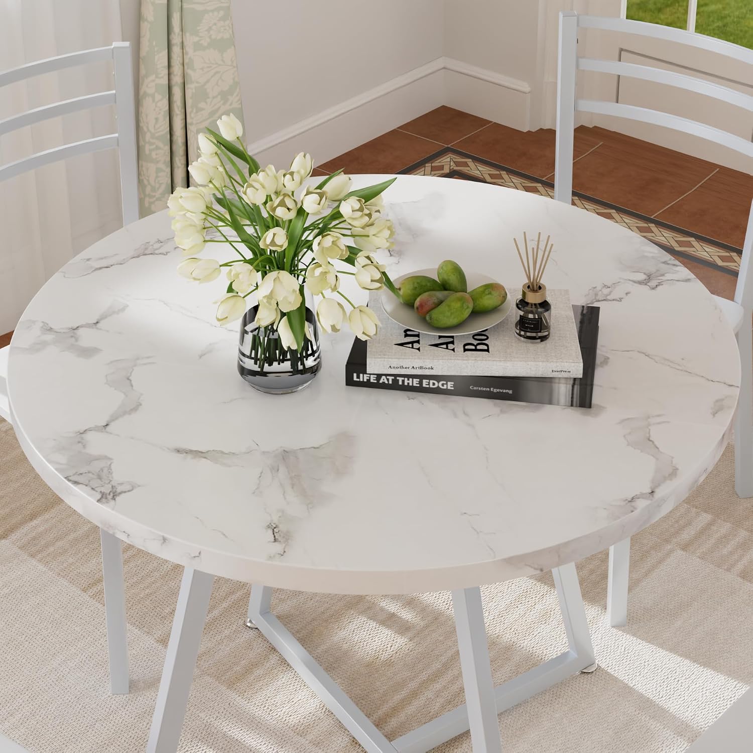 VECELO Round Dining Room Table with Wood Grain Tabletop and Steel Frame, for Kitchen, Living Room, Office, Conference, 2 to 4 Person, White Faux Marble