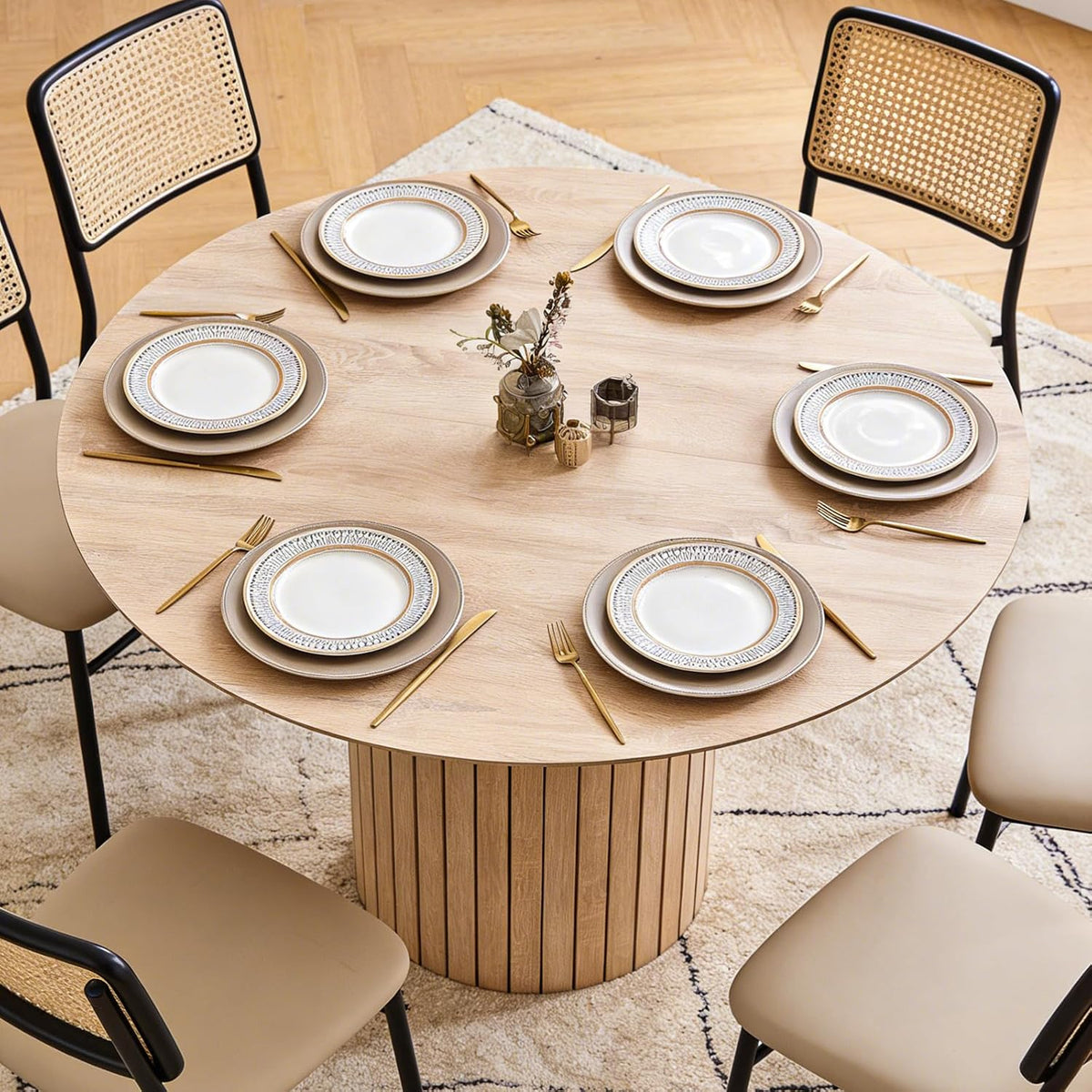 47" Modern Round Dining Table for 4 with Heavy Base, Natural | Farmhouse Kitchen Table Chamfered Edge Tabletop Circle Pedestal Dinner Table for Apartment Dining Living Room, Metal Frame