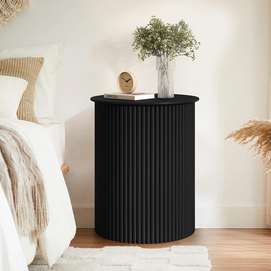 Round Fluted Side Table Set of 2, 17.7" Mid-Century Modern End Tables, Wooden Bedside Table Round Nightstand Small Circle Sofa Accent Table for Living Room, Bedroom Home(Black)