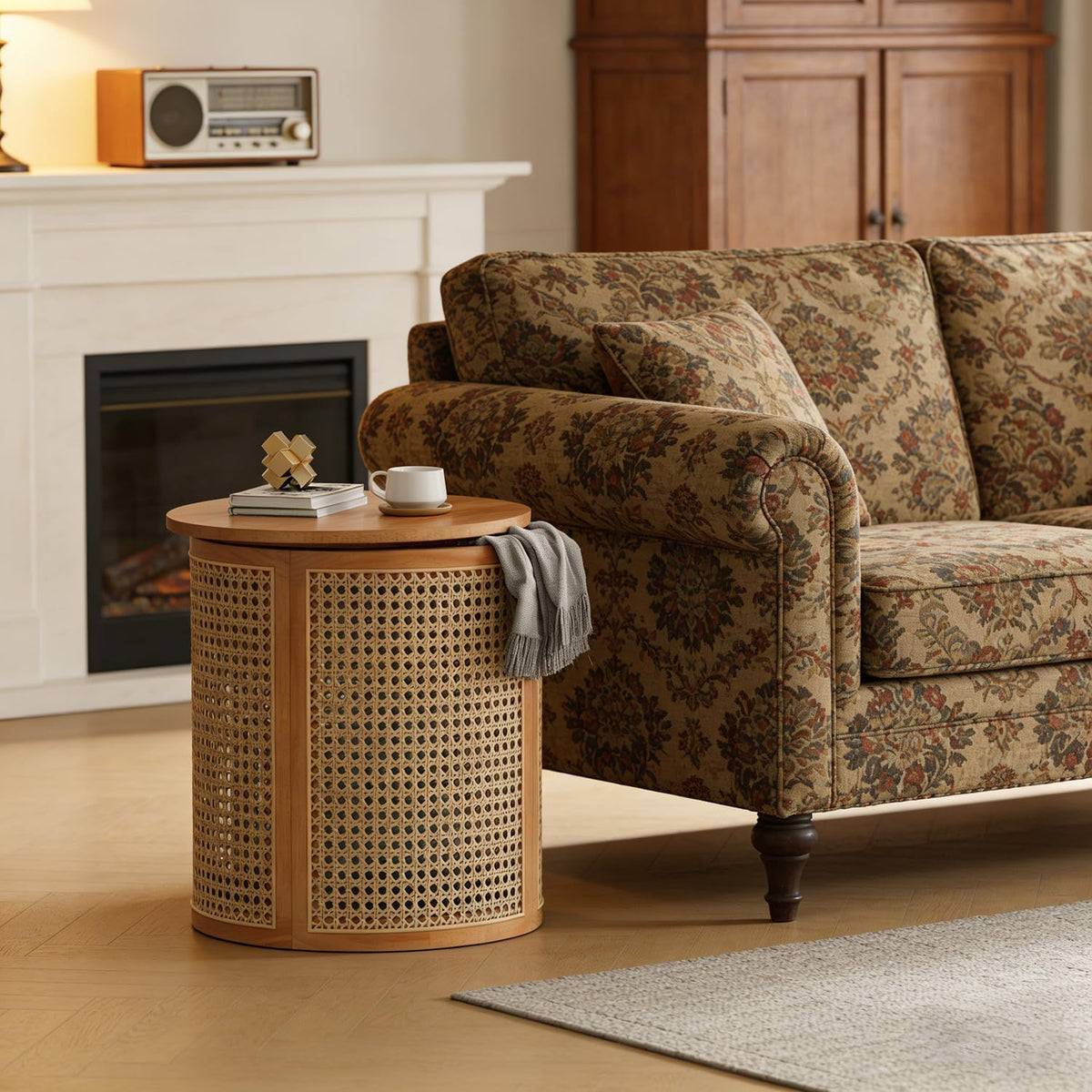 Hollow Woven Rattan Side Table, Round End Table for Living Room, Coffee Table for Small Space, Easy Assembly (Natural)