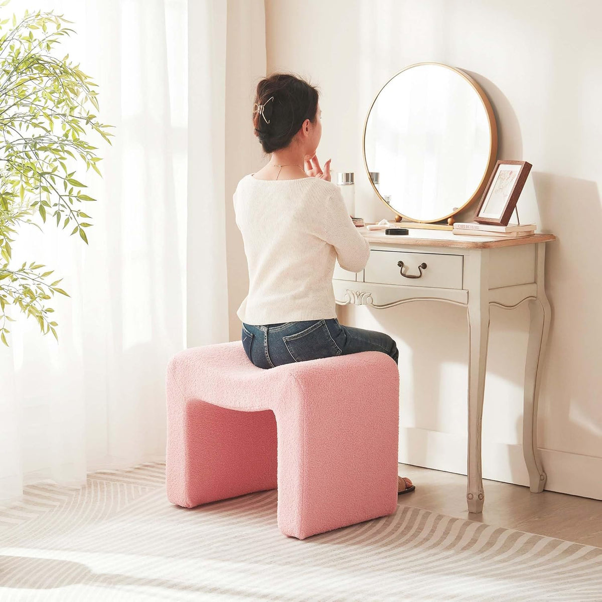 Vanity Stool Foot Rest Small Footstool Ottoman Chair Seating Backless Modern Teddy Velvet Ottoman for Makeup Room Living Room Bedroom Entryway,(Single 1) Pink