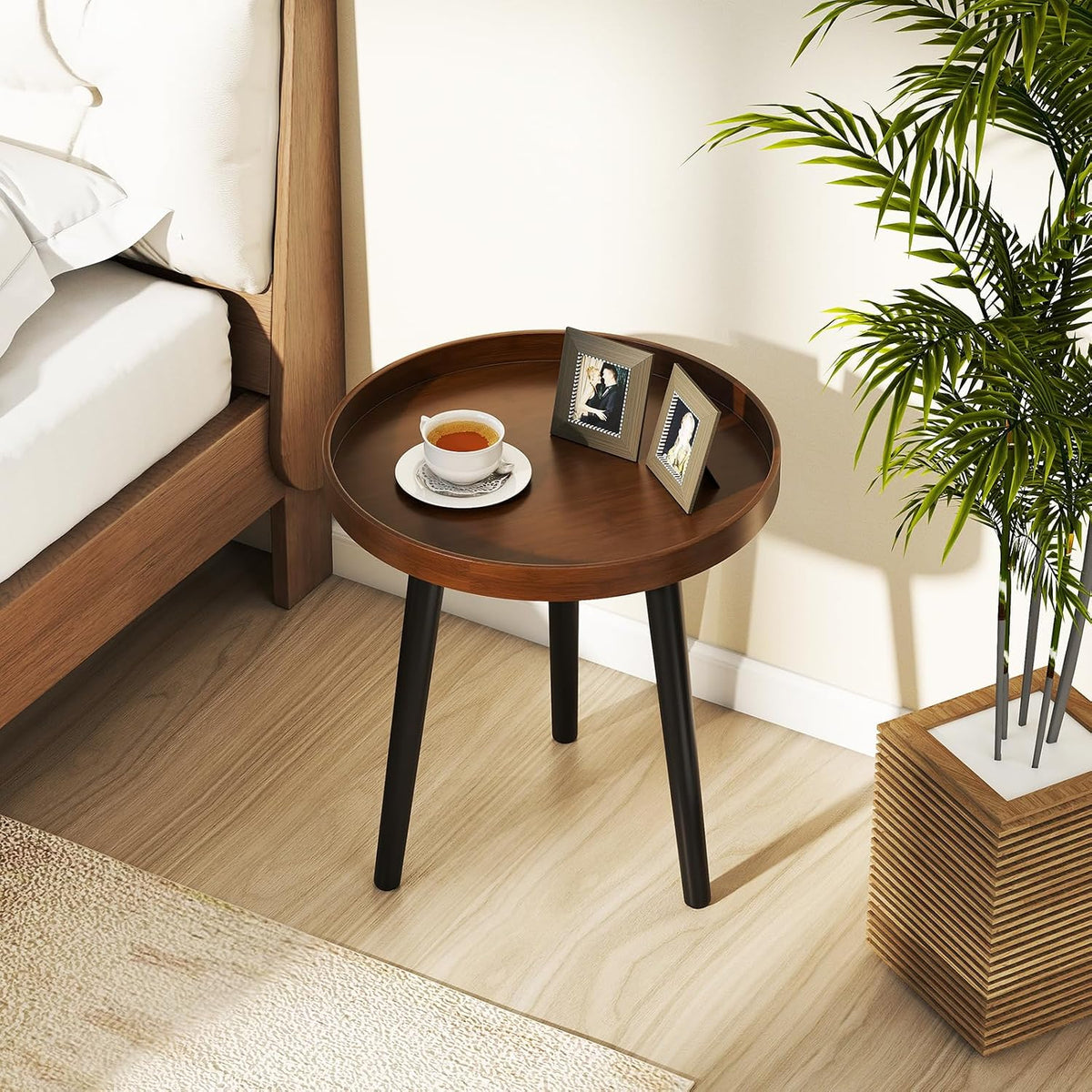 Giantex Round End Table, Mid Century Modern Side Table with Wooden Tray & Bamboo Legs, Sofa Couch Accent Table, Small Coffee Table for Small Space Living Room, Nightstand for Bedroom, Walnut