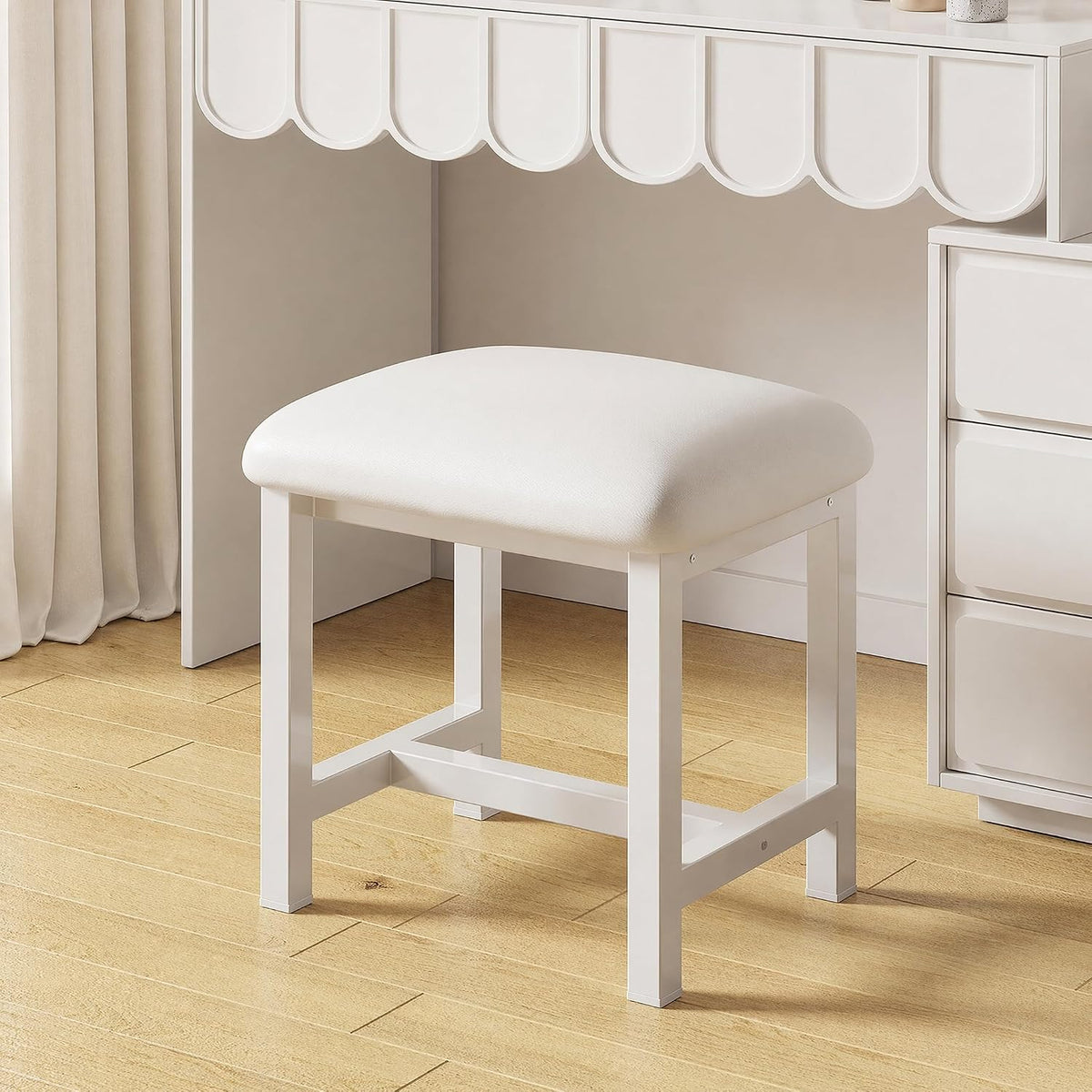 White Vanity Stool, Small Vanity Chair, Makeup Bench Seat for Deak | Vintage Style Vanity Bench Seat, Backless Stools for Vanity Compact, Stool for Bedroom, Bathroom, Entryway, Living Room