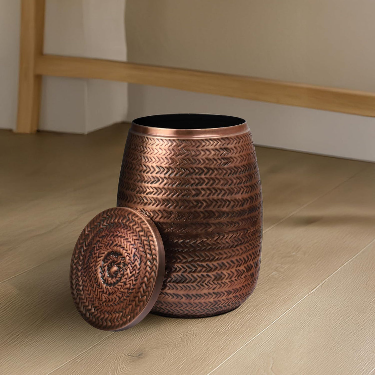 happimess SSL2003A Jasper 15" Modern Rustic Arrow-Hammered Metal Drum Storage Side Table with Lid, End Table for Decoration in Living Room, Bedroom, Bathroom, Antique Copper