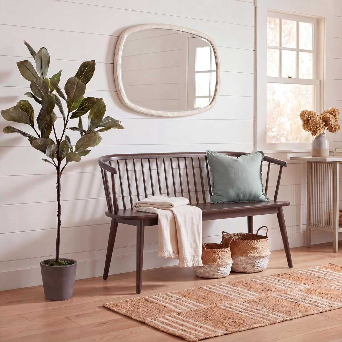 SAFAVIEH Furniture - Blanchard Spindle Bench - Dark Walnut - Solid Wood - Classic Windsor Design - Ideal for Entryway, Bedroom, Dining Room, 17.8" Seat Height (BCH8500G)