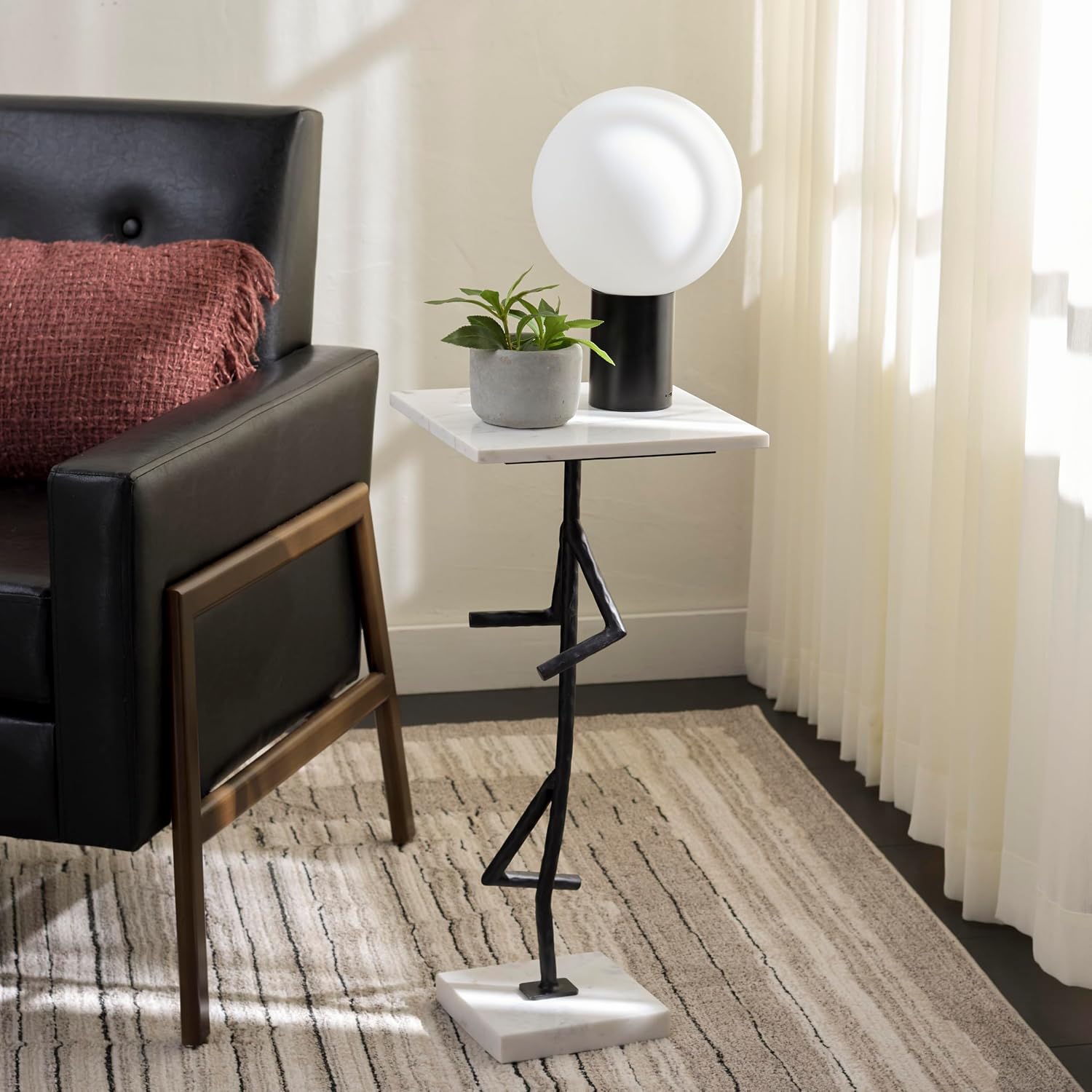SAFAVIEH Home Collection - Warso White & Black Marble Accent Table, Sculptural Side Table, Fully Assembled (ACC3751A)