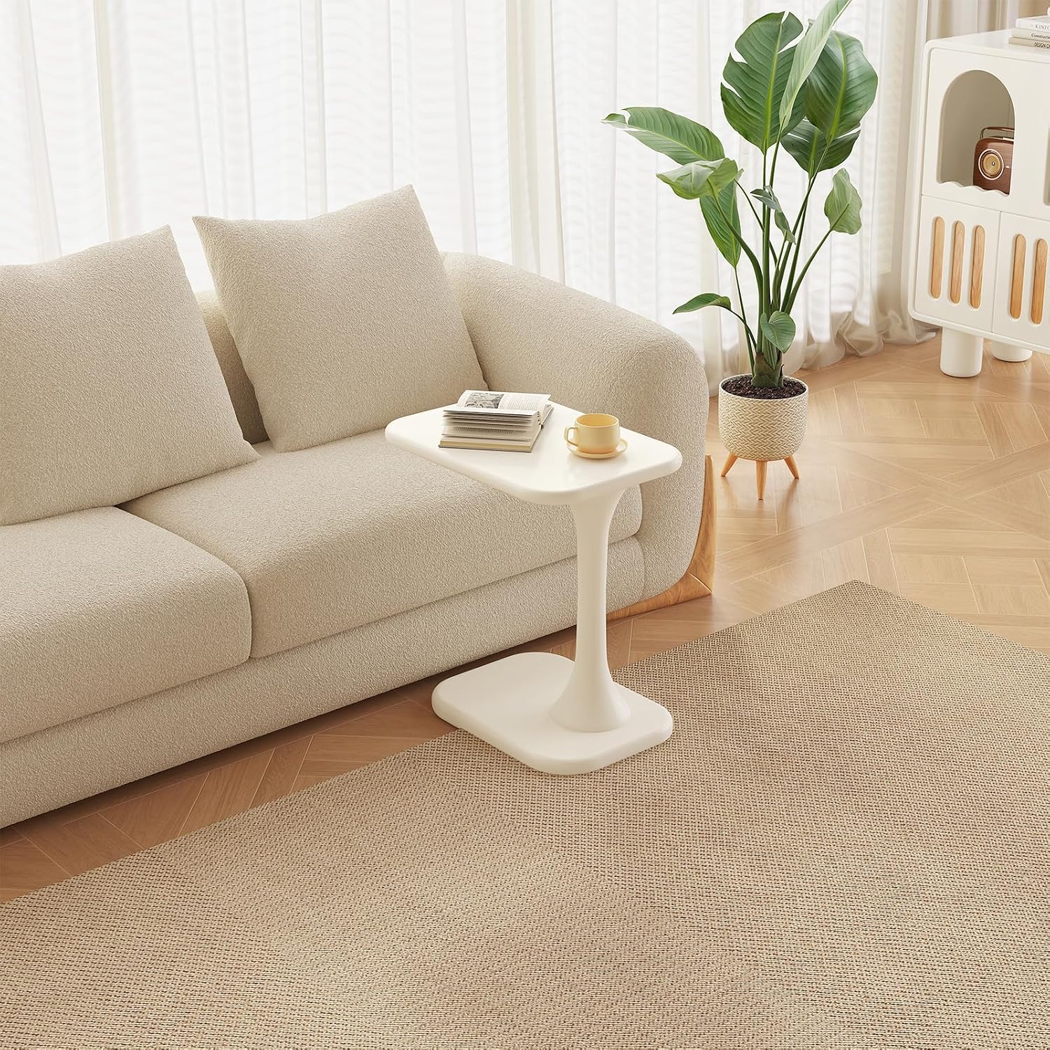 Guyii Modern Side Table, Cream White C-Shaped Sofa Table, Space-Saving End Table for Living Room, Bedroom, Sofa, Office, Easy Assembly