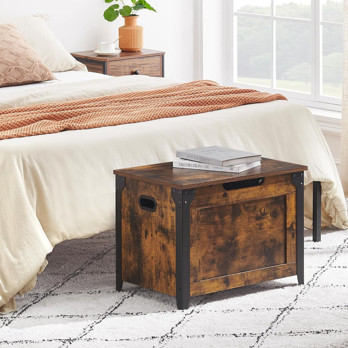 GAOMON 23.6" Storage Chest, Storage Bench with Safety Hinge | Farmhouse Style Wooden Trunk Chest for Entryway, Bedroom, Living Room, Rustic Brown