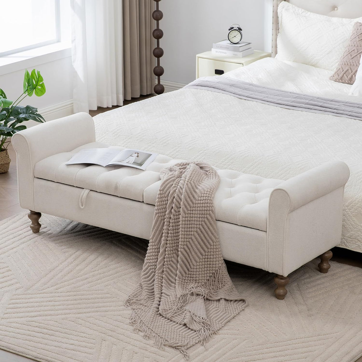 66" End of Bed Storage Bench King Size Beige,Napped Fabric Window Bench with Dual-Opening Compartments,Long Tufted Storage Bench Living Room,Bedroom,Entryway