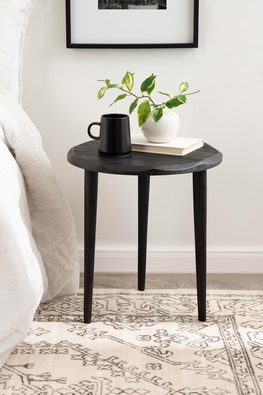 Kate and Laurel Tavares Modern Wooden Round Side Table, 18 x 18 x 20, Black, Solid Wood Accent End Table with Textured Top and Faceted Edge for Use as Indoor Plant Stand or Living Room Decor Piece