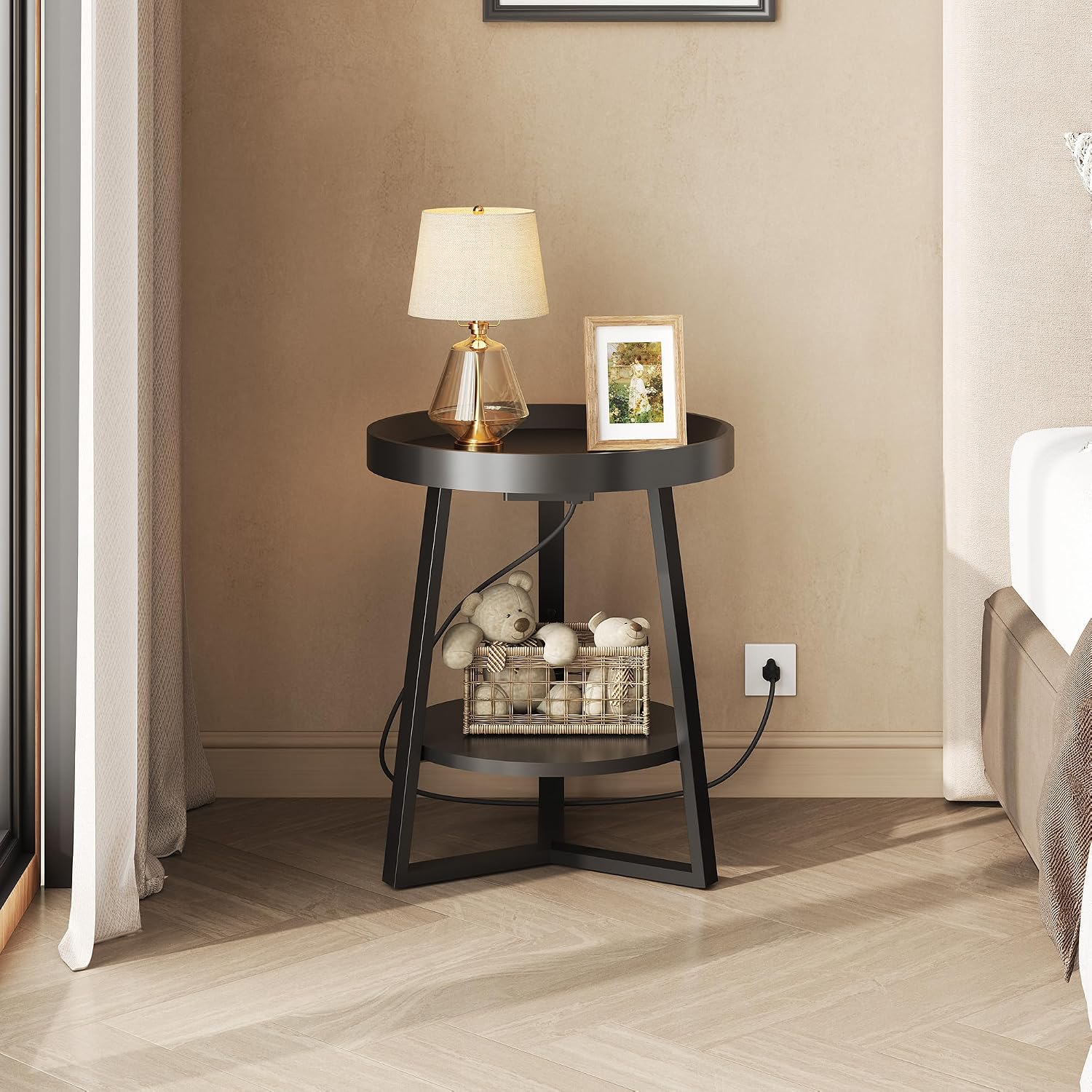 WLIVE Small Round Side Table with Charging Station, Round Coffee Table, 2 Tier End Table for Living Room/Bedroom, Sofa Couch, Easy to Assemble, Wood Tabletop & Metal Frame, Black