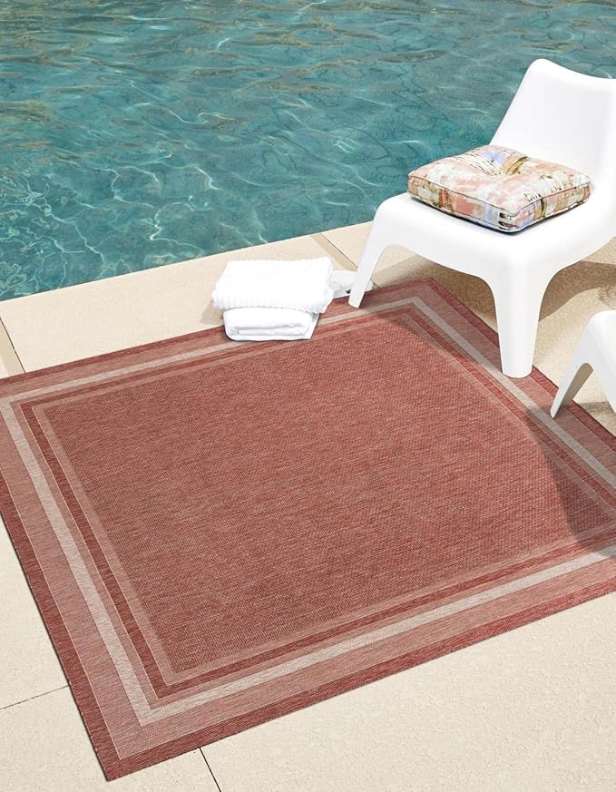 Unique Loom Outdoor Border Collection Area Rug - Soft Border (13'Square, Rust Red/ Ivory)