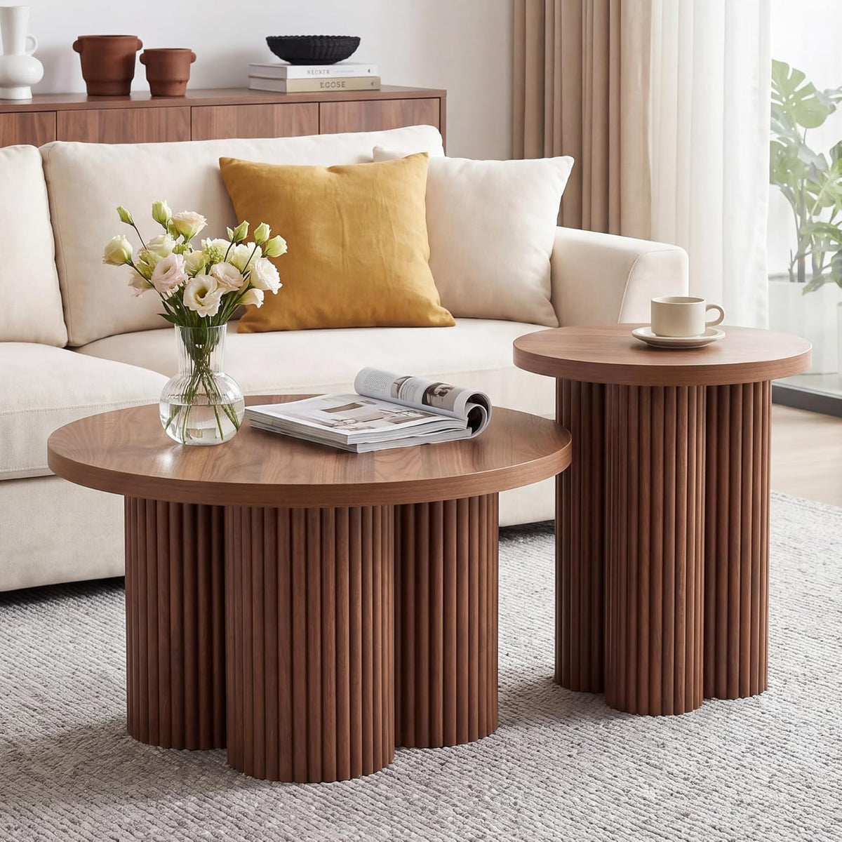 Nesting Coffee Tables Set of 2, Fluted Nesting Tables for Living Room, Multifunctional Round Coffee Table and Side Table Set Wooden Center Tables Small Coffee Table for Small Spaces Balcony