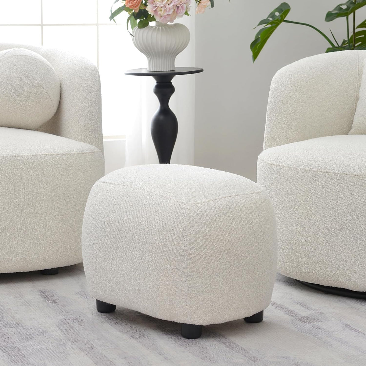 KINWELL Round Boucle Upholstered Ottoman Chair Padded Seat Footstool, Beige | Easy Assembled Modern Soft Sofa Couch Loveseat Chair Footrest, Extra Seating for Bedroom Entryway, 18.5" D x 23" W x 16.5" H