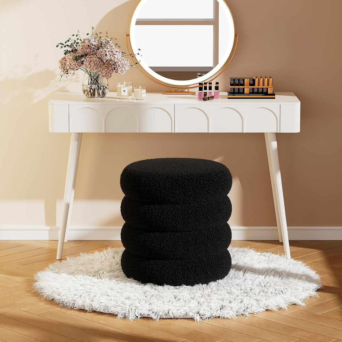 Soft Teddy Round Ottoman with Tray, 17.5 Inches Ottoman Coffee Table with Storage for Living Room, Vanity Stool with Storage Bedroom, Load up to 300 lb, No Assembly Required (Black)