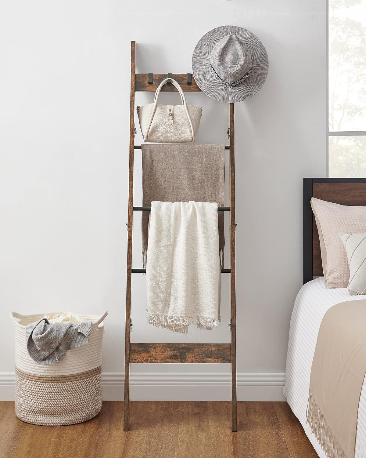 Hzuaneri Blanket Ladder for Living Room, Decorative Quilt Rack with 4 Removable Hooks, 5-Tier Farmhouse Ladder Holder Shelf Organizer for Bedroom, Rustic Brown and Black 02101BBR