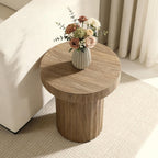 LuxenHome 19.7" H Wood Round Side Table, Natural Oak Finish Fluted Small Accent End Table, Mid Century Modern Wooden Coffee Table for Small Spaces, Bedside Night Stand for Couch, Living Room