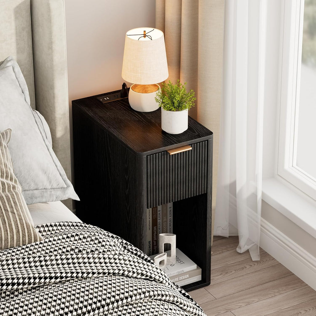 Homleke Narrow End Table with Fluted Drawer and Charging Station, Small Nightstand with USB Ports & Outlets, Bedside Table for Bedroom or Living Room, Modern Accent Table, Black