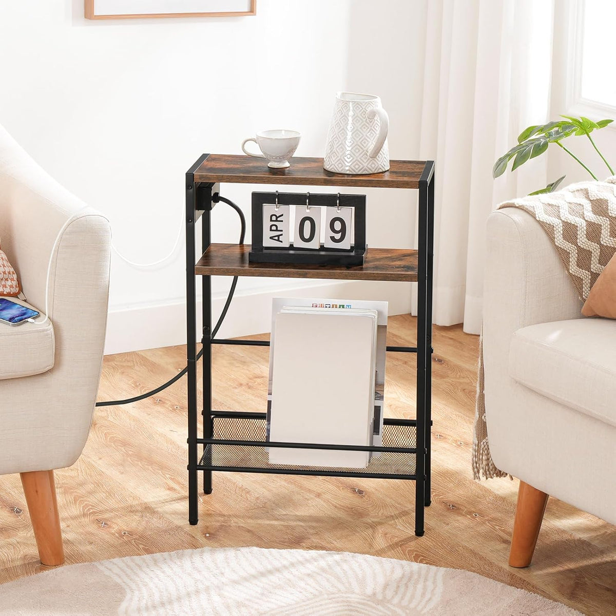 HOOBRO Small Narrow Side Table with Charging Station, Skinny End Table for Small Spaces, Slim Nightstand with USB Ports Outlet, Sofa Beside Table with Storage Shelf, Rustic Brown and Black BF102UBZ01