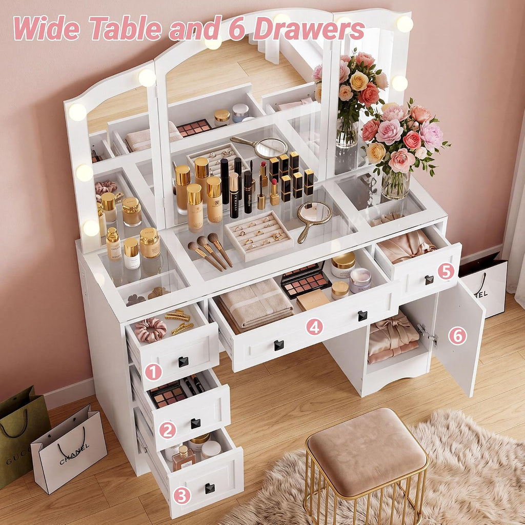 senlin Vintage Vanity with Lighted Mirror & Outlet (White) | Retro dressing table with 5 drawers and glass top. Third-fold lighted mirror for bedroom. Power outlet suitable for women.