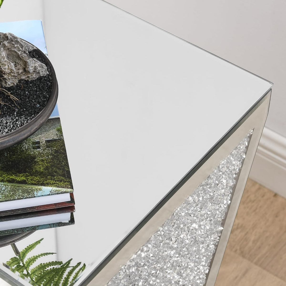 Henf Mirrored End Table Modern Inverted Triangular Side Table with Crystal Design Decorative Glass Accent Small Coffee Table Bedside Table for Home Decoration Crystal Diamond Bed Night Stand