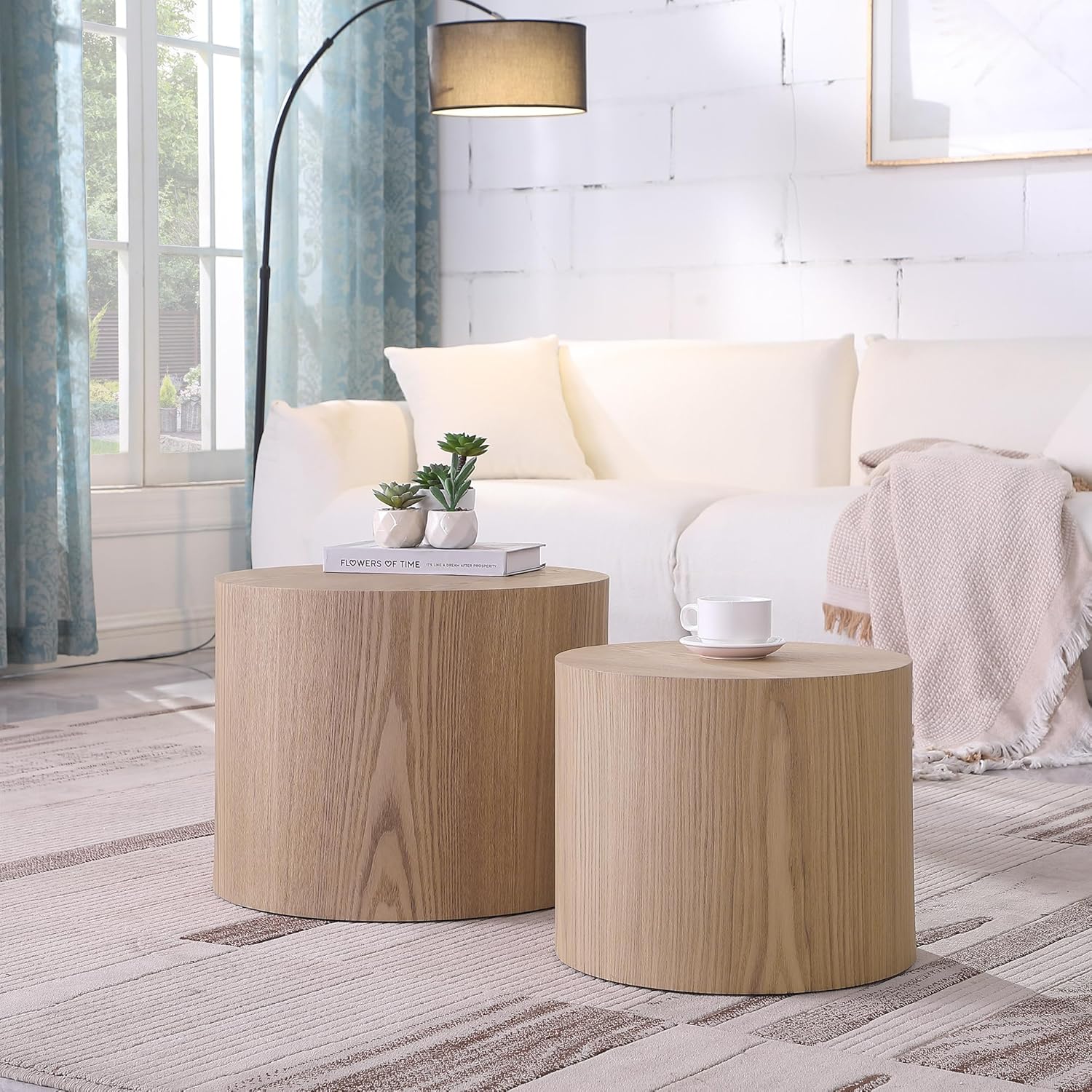 Wood Side Table Round Small Coffee Tables Nesting End Table Set of 2 for Living Room Bedroom Office, No Assembling (Oak/Walnut - Round)