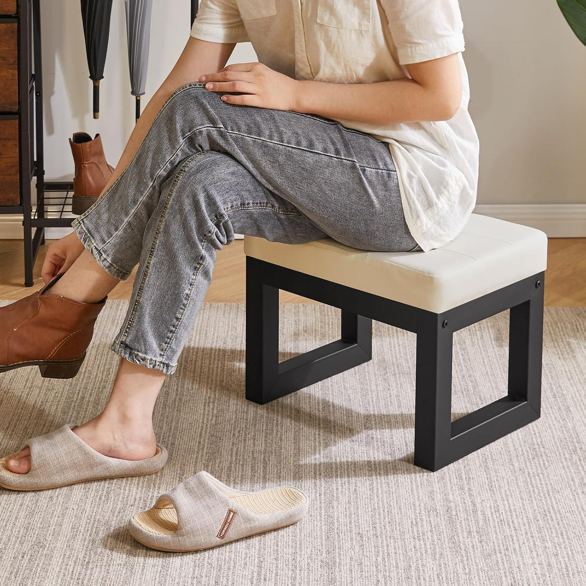 IBUYKE 16 Inch Small Foot Stool Ottoman, Rectangle PU Faux Leather Foot Rest with Padded Seat and Metal Legs, Modern Ottoman Foot Rest for Living Room Bedroom Entryway Couch,White WBD026W