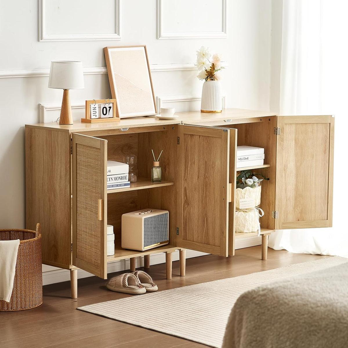 VEVOR Rattan Buffet Cabinet with Storage, 4 Magnetic Doors and Adjustable Shelves, Sideboard for Hallway, Living Room, Kitchen, Natural