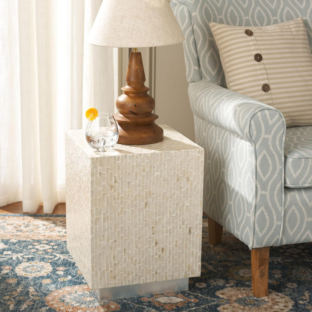 SAFAVIEH Home Collection Scarlett Natural & Silver Capiz Shell Square Accent Table (Fully Assembled)