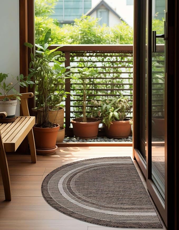 Unique Loom Outdoor Border Collection Area Rug - Soft Border (3' 1" x 6' 1" Hearth Brown/Ivory)