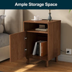 RoyalCraft Walnut Nightstand Set of 2, Night Stand with Charging Station | Mid-Century Modern End Table for Living Room, Side Table with Solid Wood Legs, Bedside Table for Bedroom, Entryway