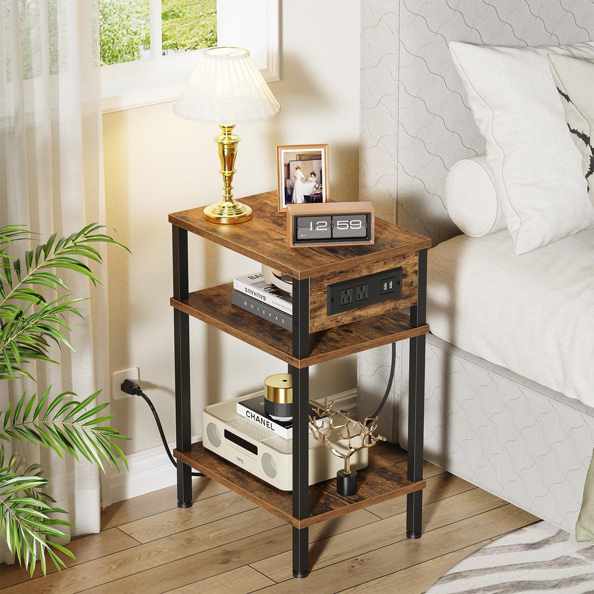 Creso hom Side Table with Charging Station, End Tables Living Room, 21.7 Inch Skinny Night Stand with Storage, Small Bedside Tables for Bedroom, Office, Dorm, Hallway, Rustic Brown