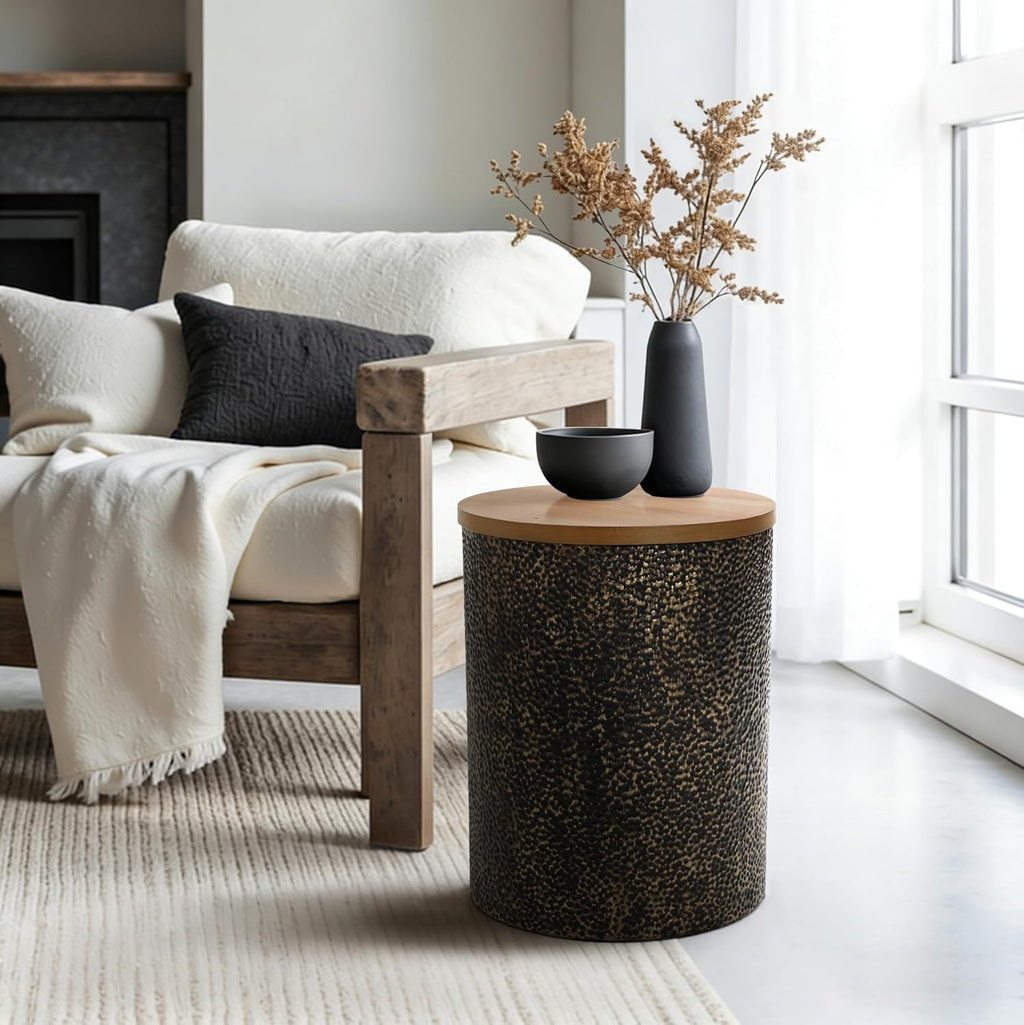 LuxenHome Round Side Table, 20" Black and Gold Metal Base with Wood Top,Small Accent Stool End Table for Small Place,Bedside Nightstand for Living Room, Bedroom, Office, Bathroom