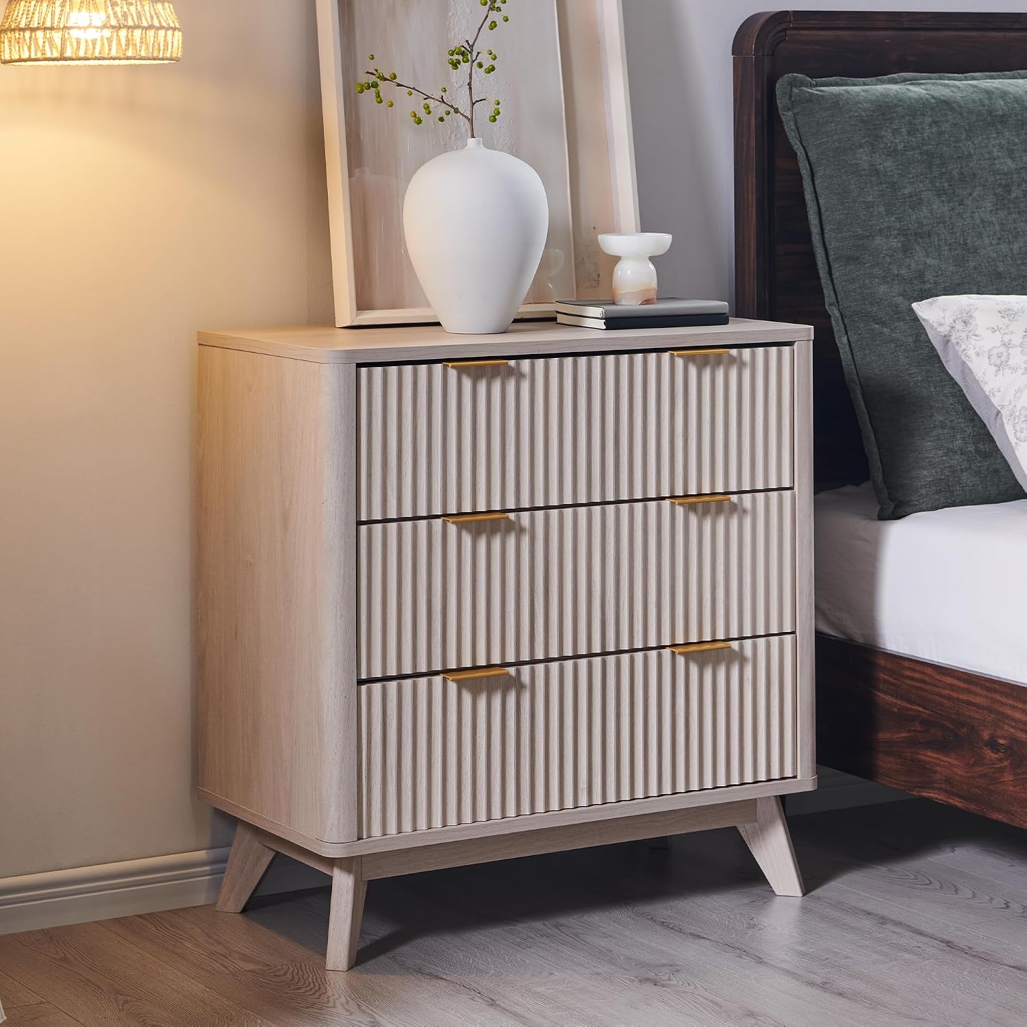 T4TREAM 32" Large Fluted Nightstand with 3 Drawers, White Alder | Oversized, Mid Century Modern, Curved Profile, Metal Handles, Smooth Slides, Spacious Drawers, for Bedroom, Living Room