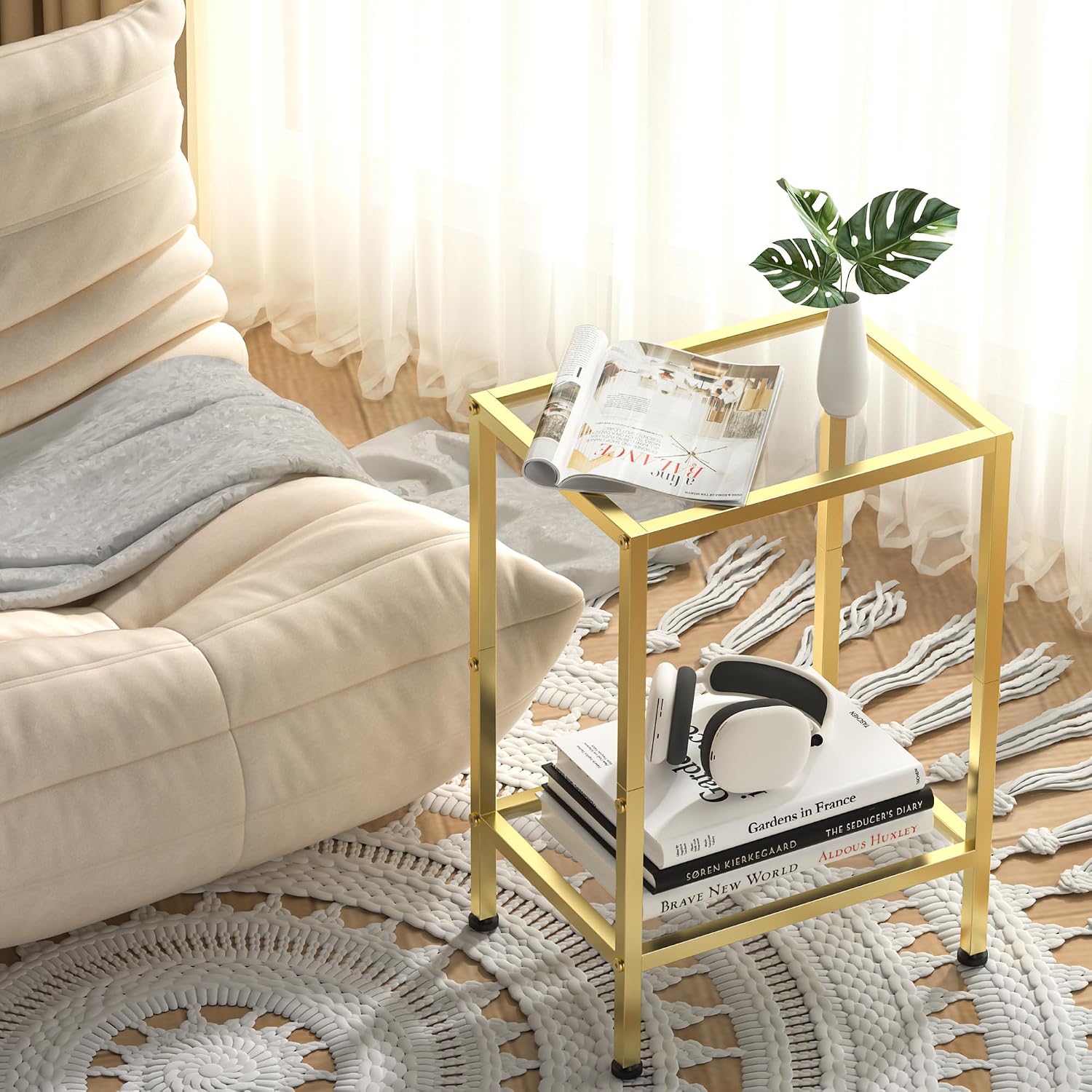 Glass Side Table, Tempered Glass End Table, 2-Tier Nightstands with Open Shelves, Small Coffee Table with Modern Style, Accent Table Small Table Sofa Table for Living Room, Bedroom,Gold