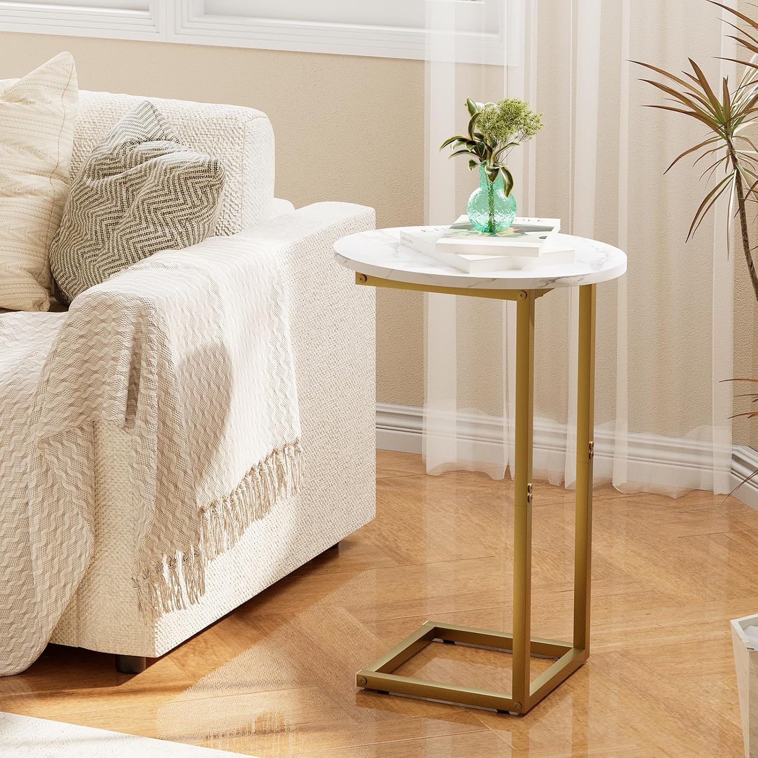 C Shaped End Table, Oval Couch Side Tables for Living Room, Sofa End Table with Metal Frame, Small Wooden Snack Table for Bedroom, Small Spaces, Easy Assembly, Gold