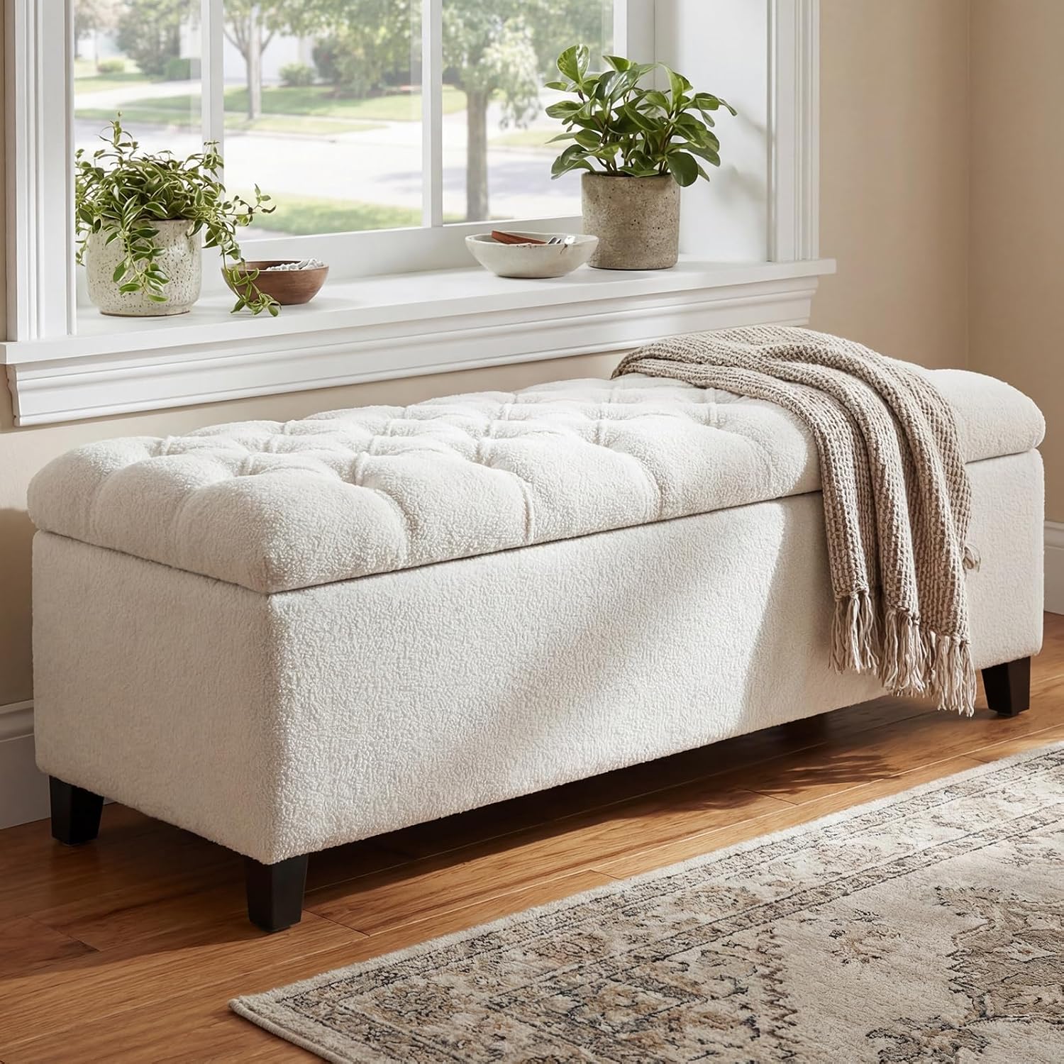Storage Bench End of Bed, White Boucle Storage Ottoman Bench with Pressure Hinges, Foot Rest with Rubber Wood Legs, Button Tufted Ottoman with Storage for Living Room, Bedroom, Entry Ways & Window