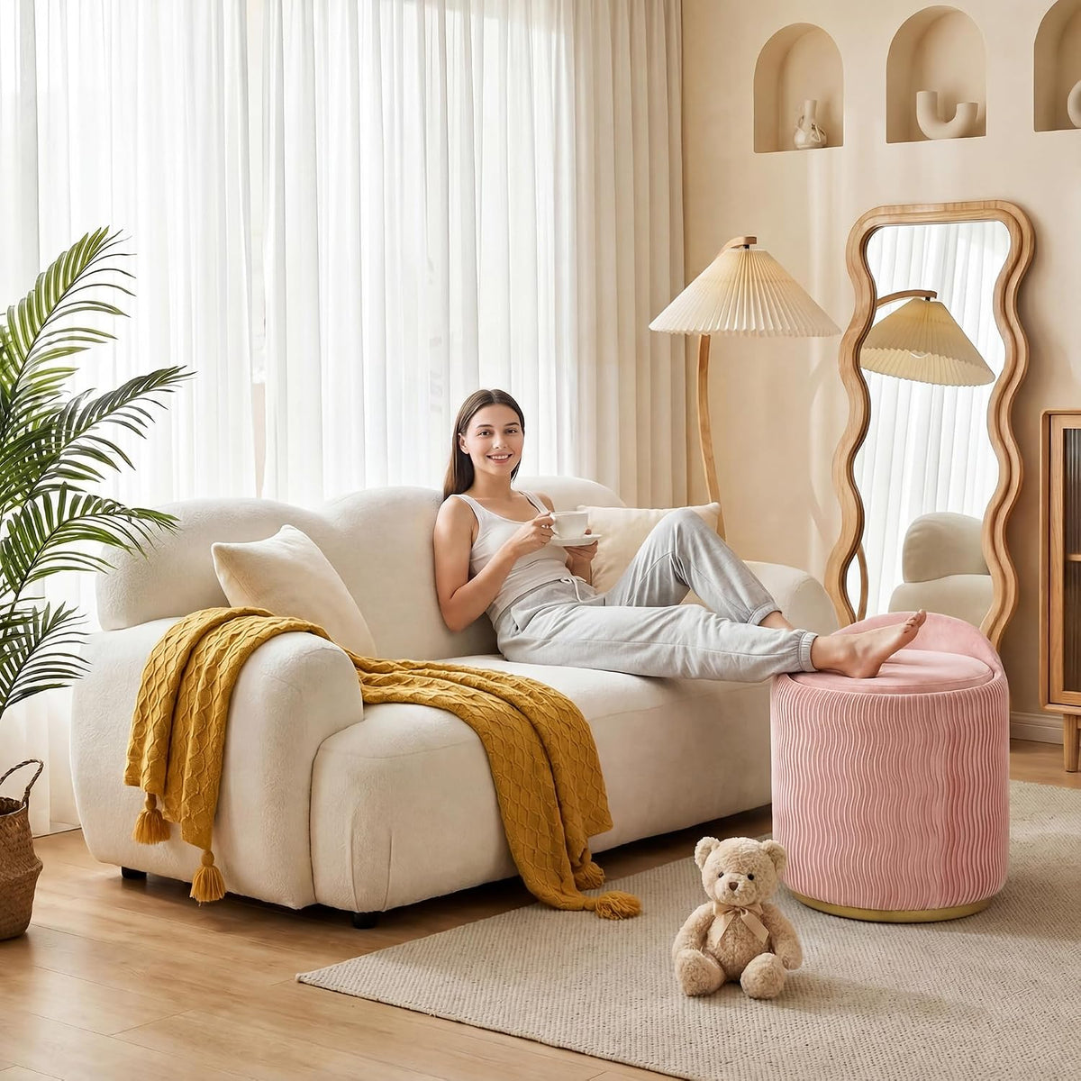 Vanity Chair with Storage Set of 2, 360° Swivel Velvet Makeup Chair with Wave Backrest, Modern Upholstered Round Accent Chair, No Assembly Vanity Stool for Bedroom, Dressing Room & Living Room, Pink