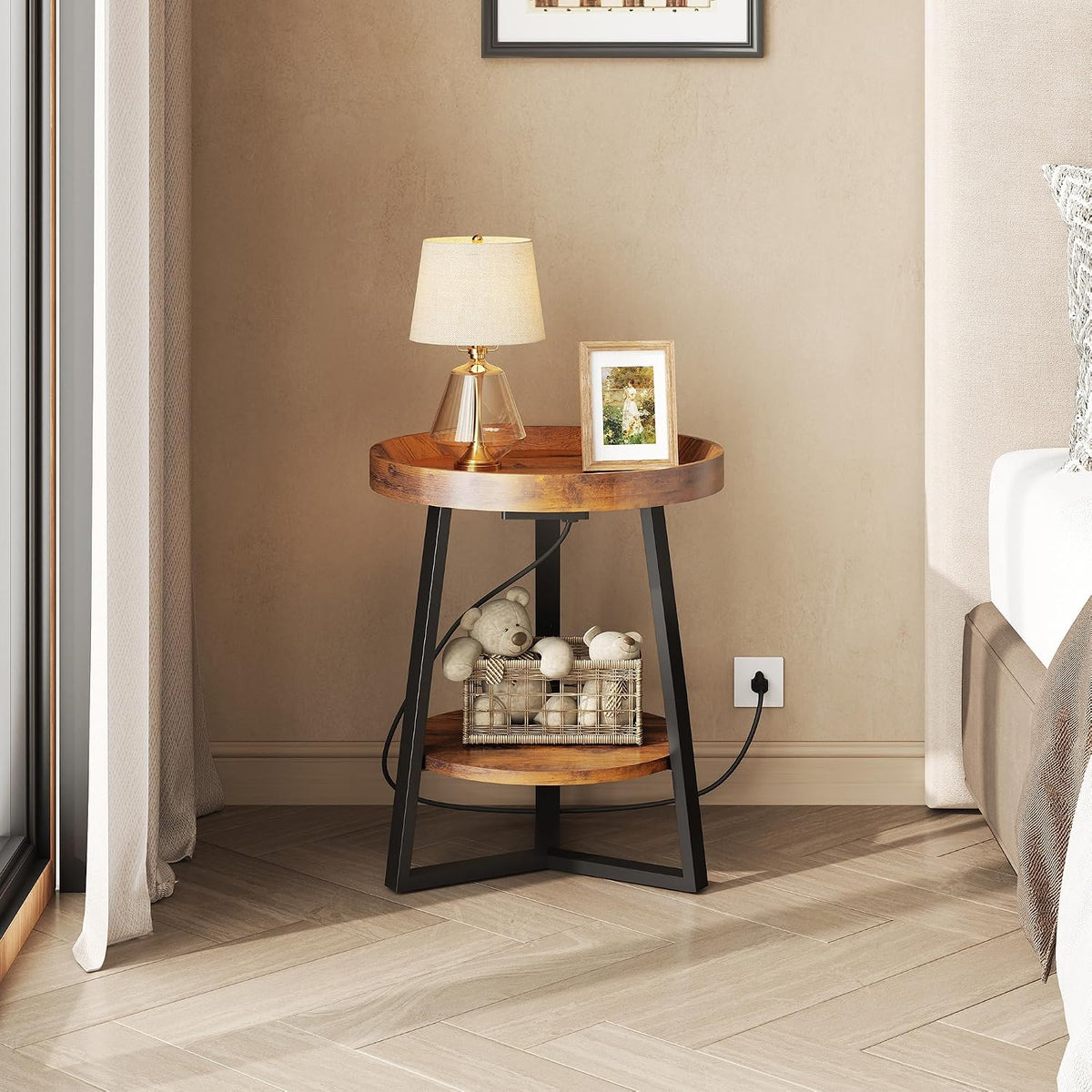 WLIVE Small Round Side Table with Charging Station, Round Coffee Table, 2 Tier End Table for Living Room/Bedroom, Sofa Couch, Easy to Assemble, Wood Tabletop & Metal Frame, Rustic Brown
