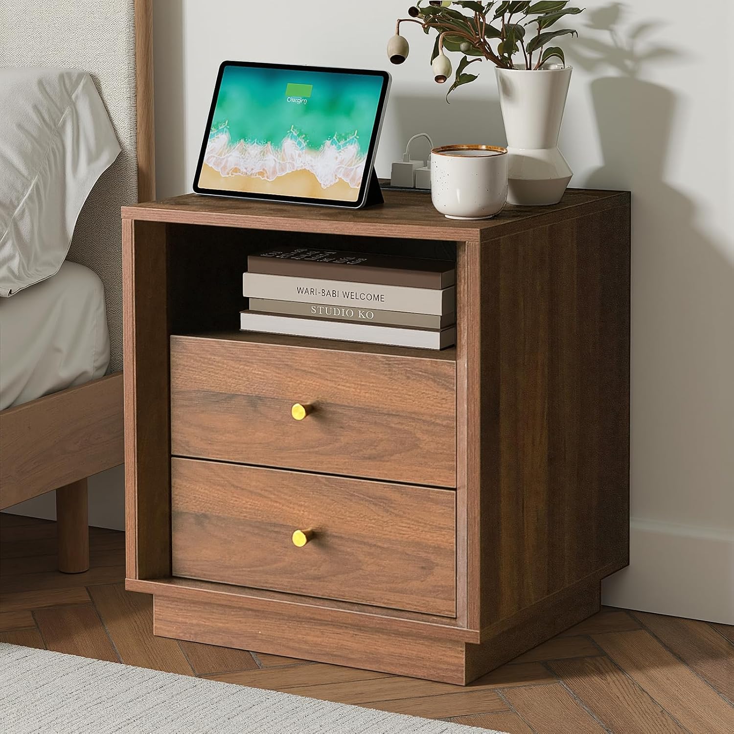 FORTUNETEC 19.6" Nightstand with Charging Station, Dark Walnut