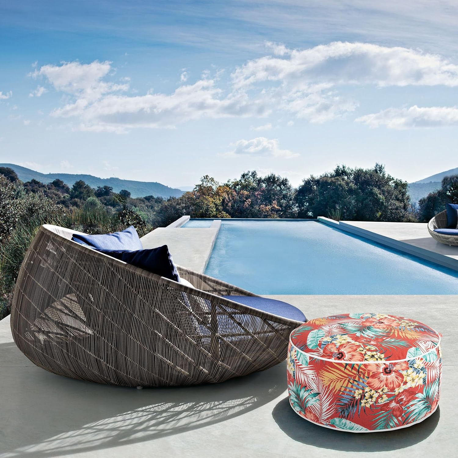 Outdoor/Indoor Inflatable Ottoman Pouf D20 xH9, All Weather Round Footstool with Handle, Water Repellent Portable Footrest for Patio Garden Camping Travel-Chili Red Floral