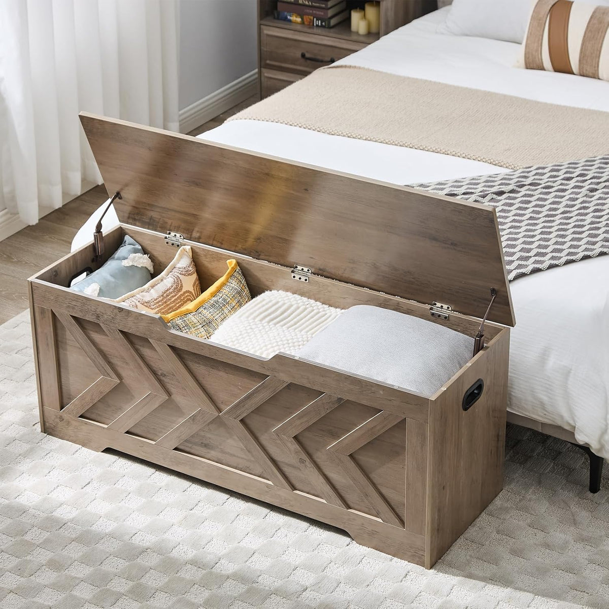 47.2” Storage Bench,Extra Large Wooden Storage Chest with 2 Safety Hinges,entryway Bench,Blanket Storage,Shoe Storage Bench for Entryway,Bedroom,Living Room,Easy Assembly.-Greige