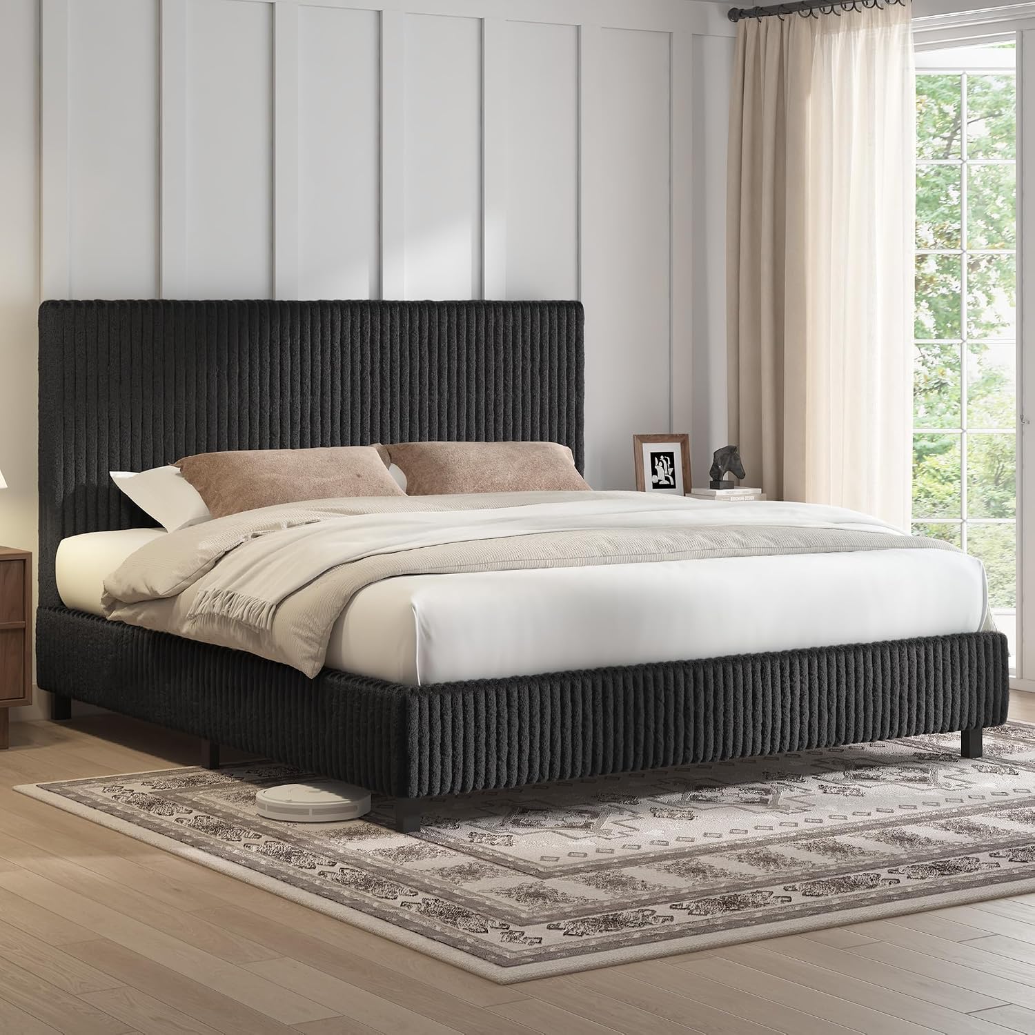 AMERLIFE King Bed Frame, Upholstered Metal Platform Bed, Black