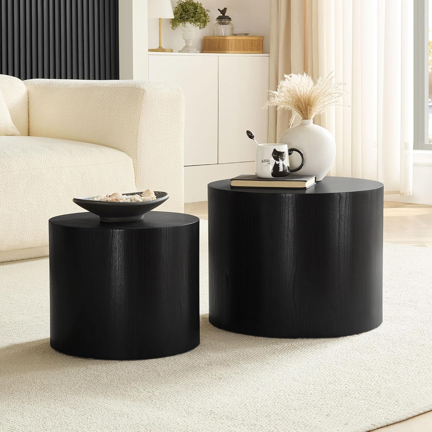 WILLIAMSPACE 18.9" Black Nesting Coffee Table Set of 2, Modern Round Coffee Tables Circle Side Table for Small Space, Accent End Table Set, No Assembling, Matte Black