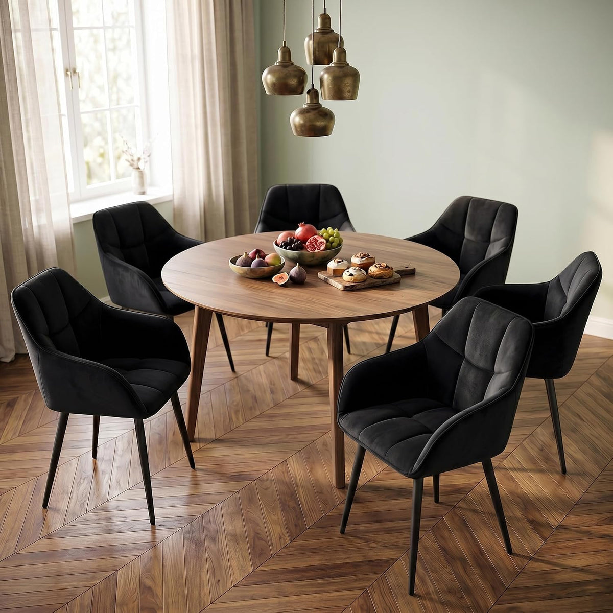 Modern Black Velvet Dining Chairs Set of 2, Upholstered Tufted Side Chairs with Arms, Black Metal Legs, Accent Arm Chairs for Kitchen, Dining Room, Living Room (Black)