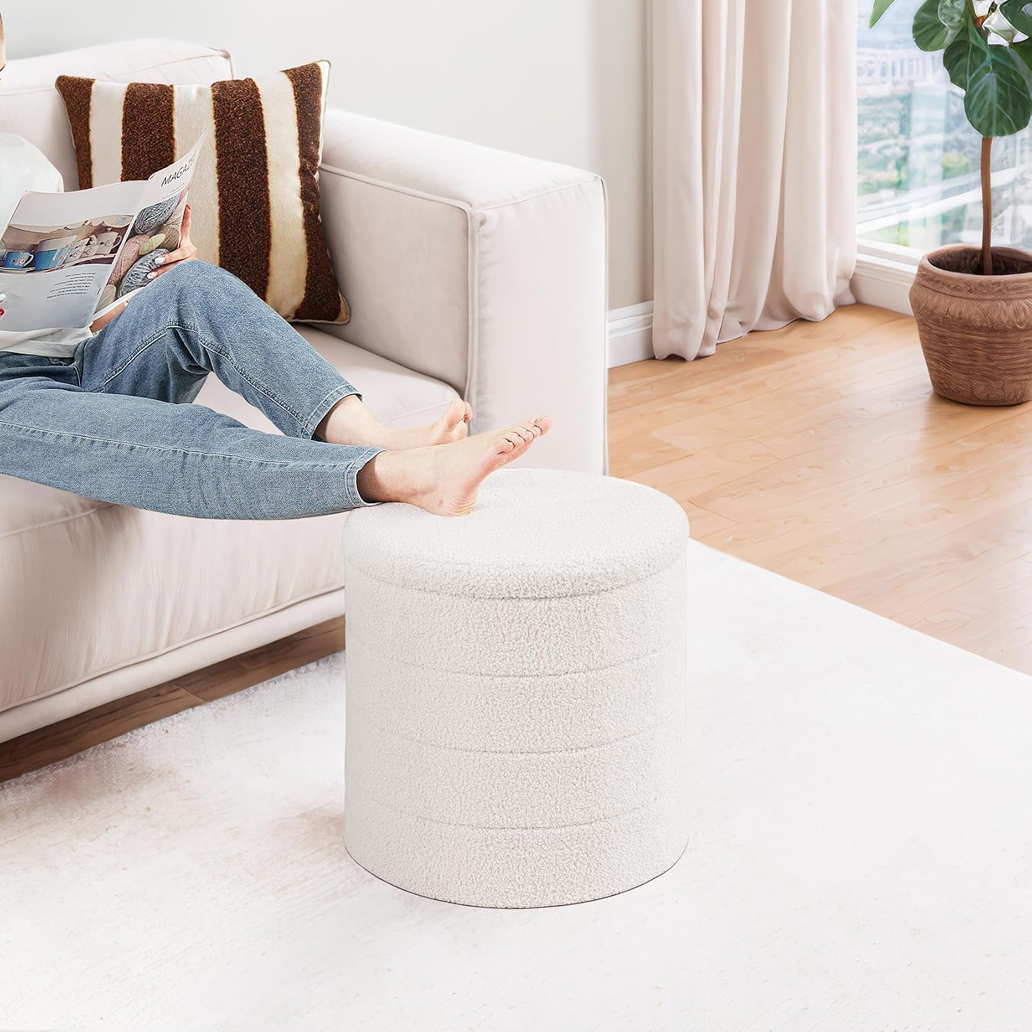 PINPLUS Round Storage Ottoman Foot Rest Stool with Tray Velvet Sherpa Folding Storage Ottoman,Boucle Foot Rest for Living Room, Bedroom, Dorm,Cream White
