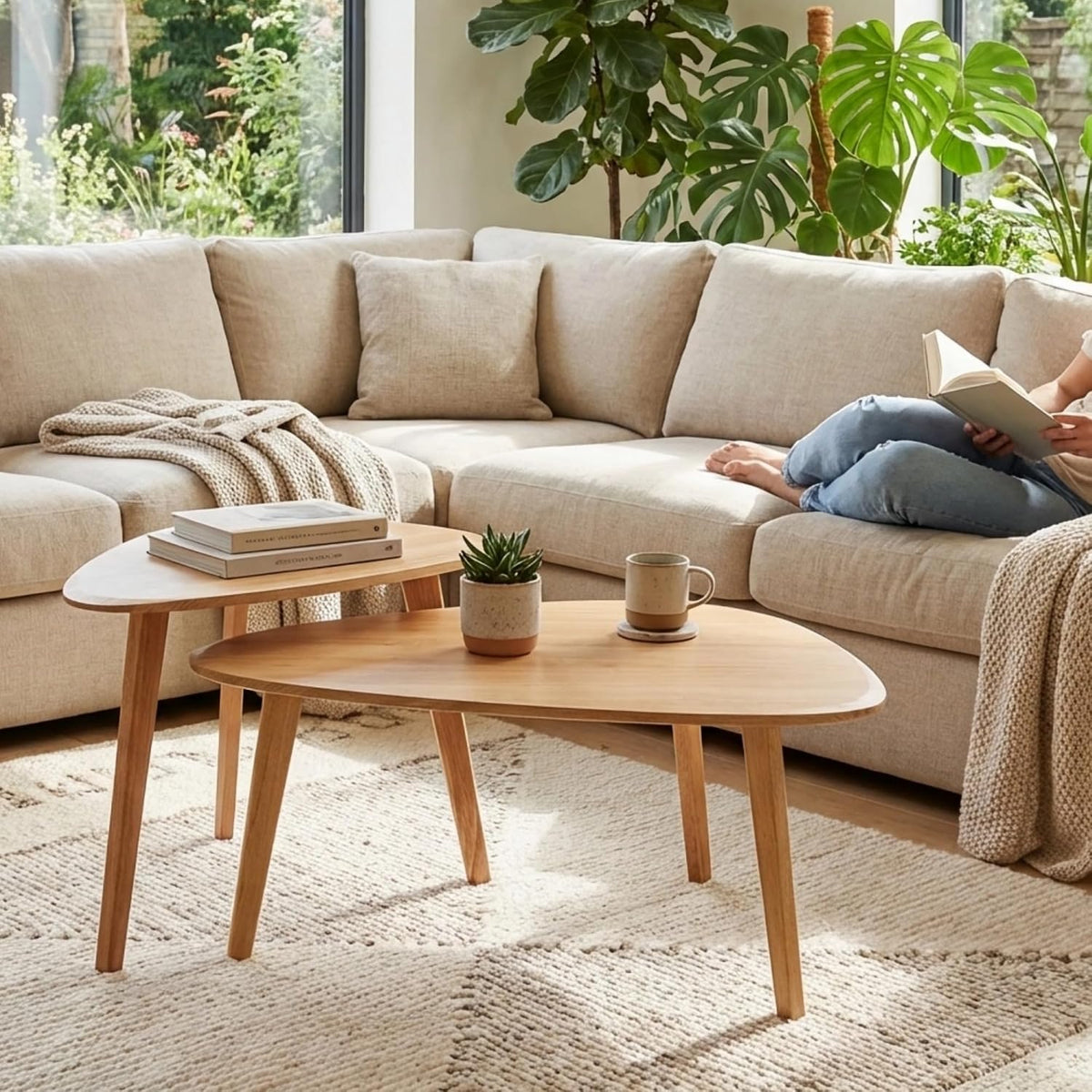 Nesting Coffee Table Set of 2-Mid Century Modern Coffee Table | Guitar Pick Stacking Tables with Solid Wood Legs,Small Coffee Tables for Small spaces,Living Room,Balcony