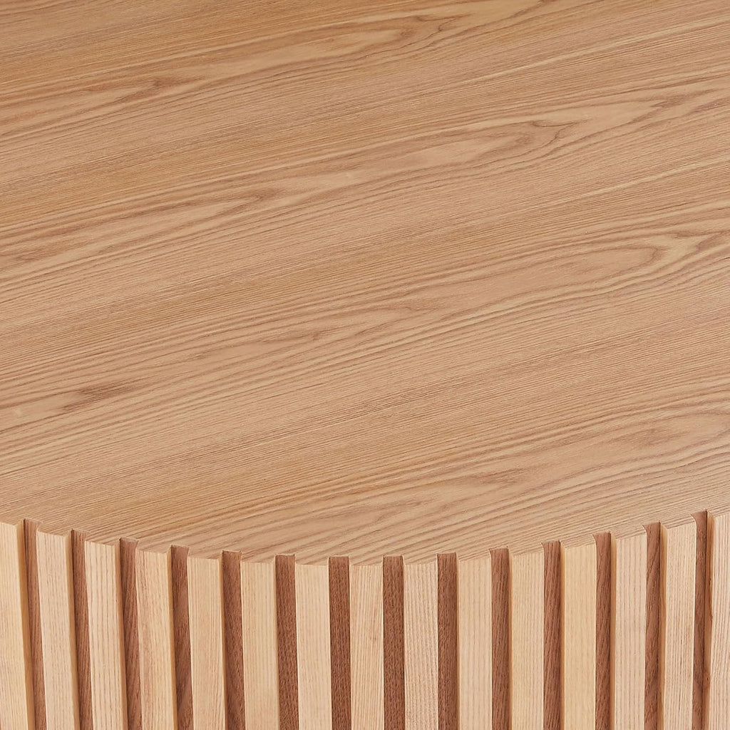 Round Coffee Table with Fluted Design, Wood Oak